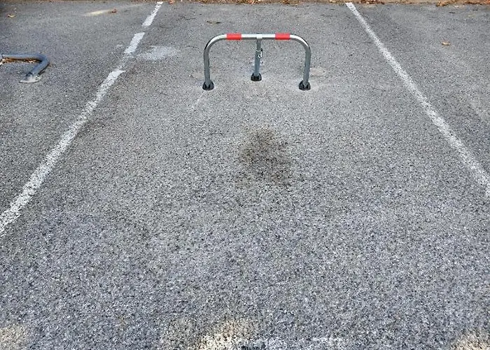 Delmas 3 3 Spacieux Avec Grande Terrasse