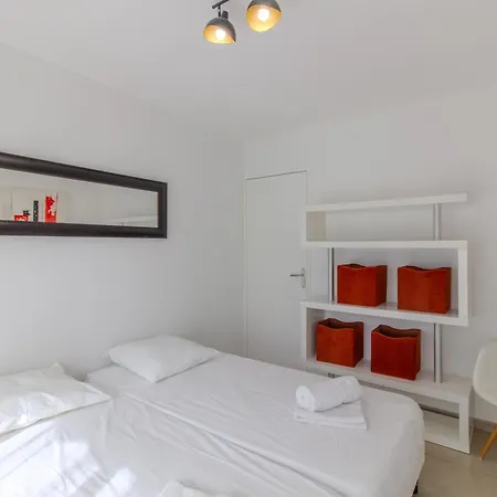 Appartement Delmas 3 3 Spacieux Avec Grande Terrasse Antibes