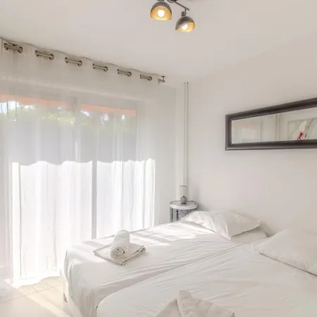 Appartement Delmas 3 3 Spacieux Avec Grande Terrasse