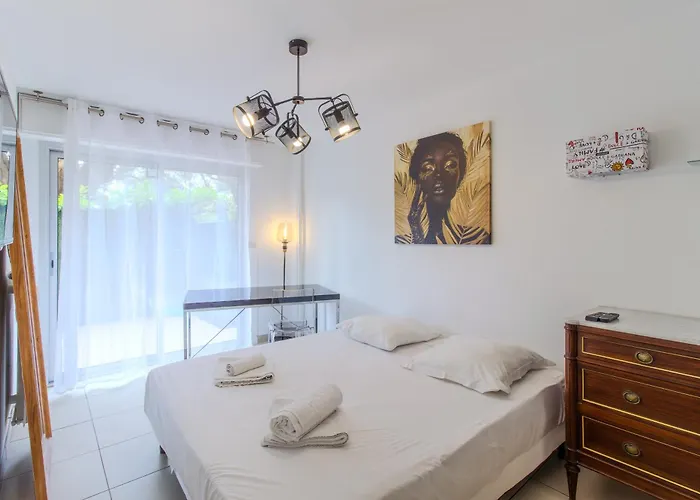 Delmas 3 3 Spacieux Avec Grande Terrasse Lejlighed Antibes